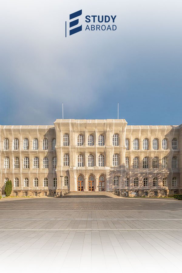 RWTH Aachen University